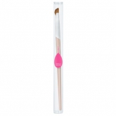 Скошенная кисть для макияжа глаз Beautyblender Wing Man Curved Eyeliner Brush