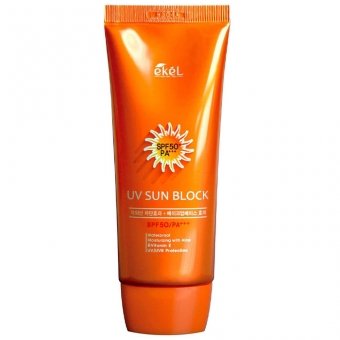 Солнцезащитный крем Ekel UV Sun Block Waterproof With Aloe And Vitamin E SPF50+ PA+++ 