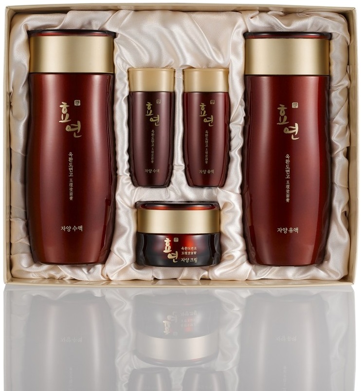 

Welcos Hyo Yeon Jayang Skin Care Items Set