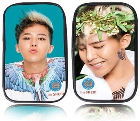 

The Saem GD Pouch Flower